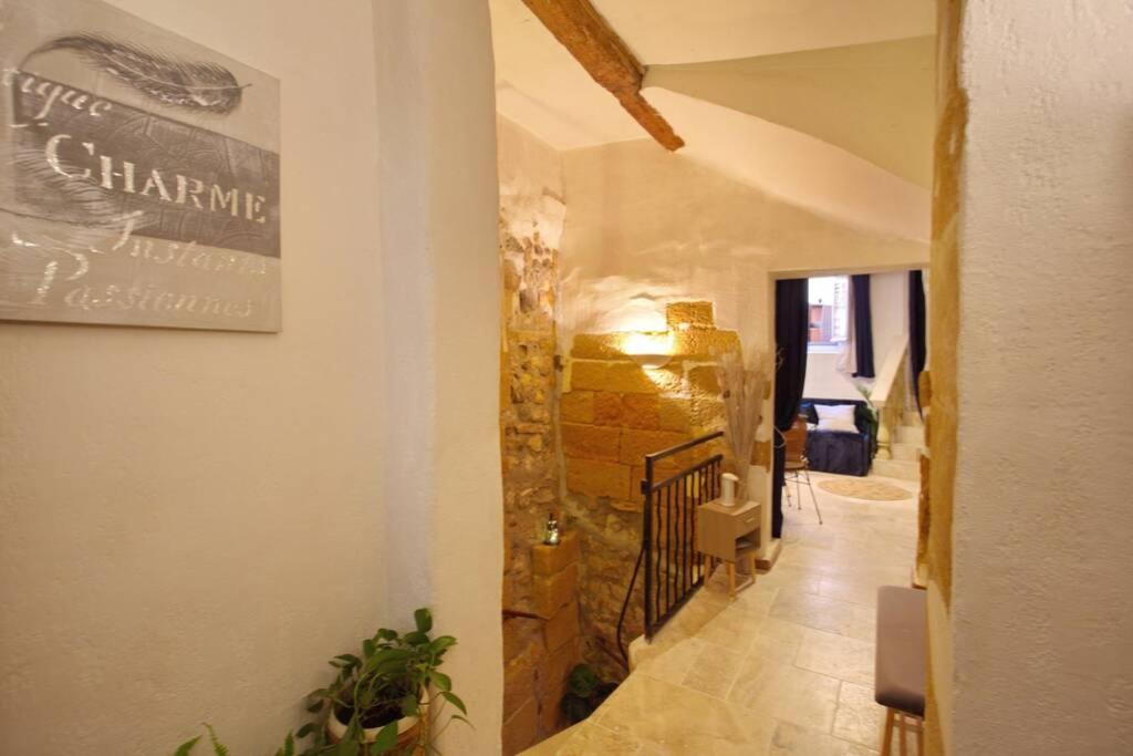 Les Secrets D'Alcove, Nuits Romantiques Avec Spa 普罗旺斯地区艾克斯 外观 照片